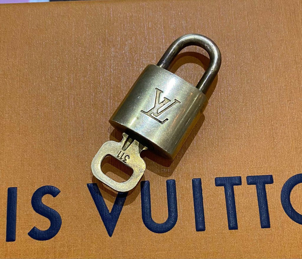 Authentic Louis Vuitton lock 2024 one key number 311