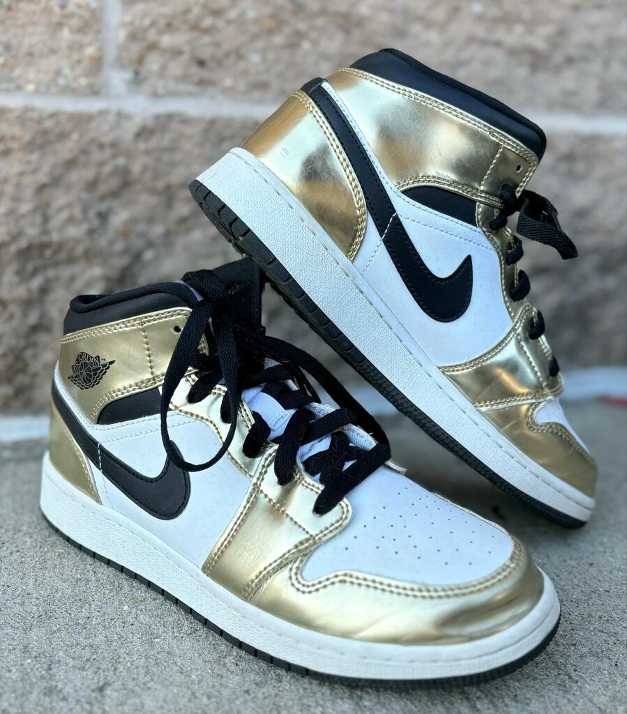 Jordan aj 1 mid se gold online