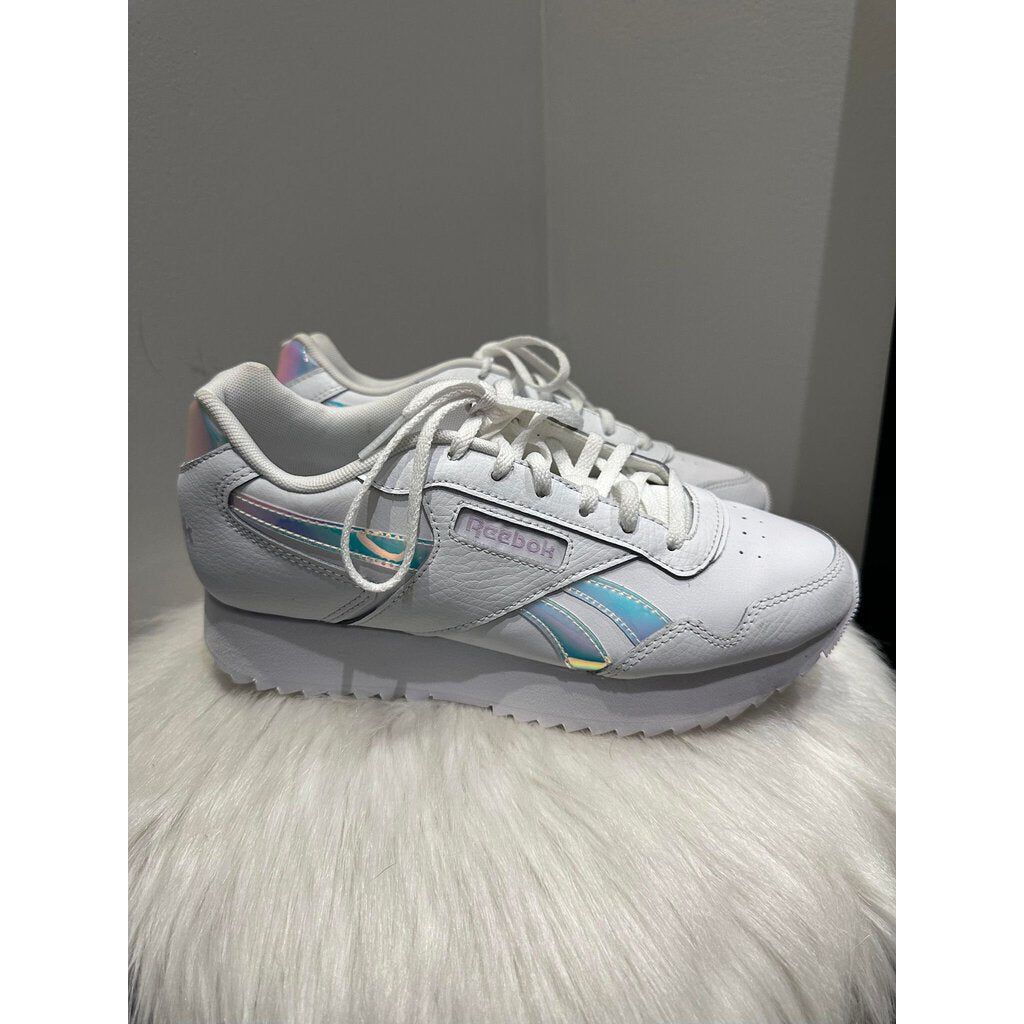 Reebok Glide Sneakers in Cloud White Mist Size 7.5 Chic Boutique Consignments